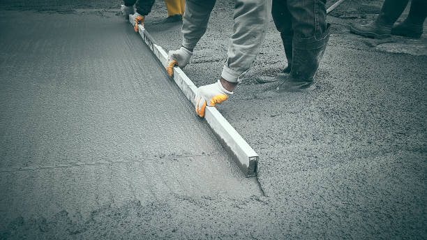 Best Concrete Installation Cost  in Howard, WI